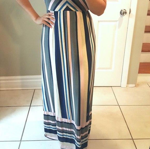 Beautiful Navy, Pink, Grey Stripe Maxi Size large - Picture 3 of 3